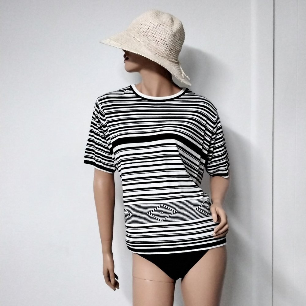 VINTAGE Southern Lady USA Black White Striped Sweater Top Size XL short sleeve